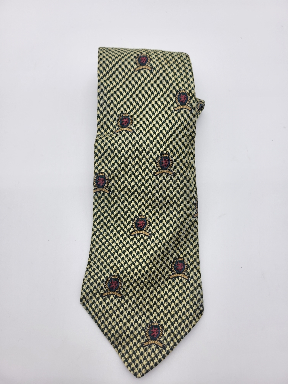 Tommy Hilfiger Green and Gold Crest Pattern Tie